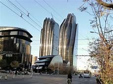 建筑高楼彩铅画欣赏